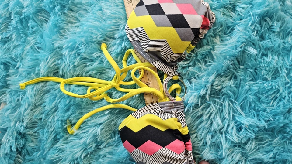 L*Espacio Multicolor Mosaico Halter Bikini Top Traje de Baño Acolchado Talla S Foto 2 de 4