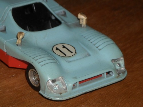 Auto da corsa Solido 38 Ford GR8 Gulf Le Mans 1975 in scatola Made in France scala 1:43 - Foto 7 di 12