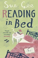 Sue Gee | Reading In Bed | Taschenbuch | Englisch (2008) | EAN 9780755303120