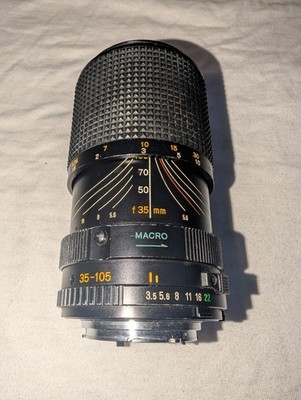 Minolta MD 35-105mm f/3.5-4.5 Zoom Lens   Clean Glass   Focus Ring Loose
