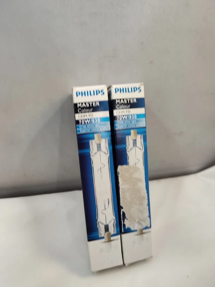 Pack Of 2 Genuine Philips Master Colour CDM-TD 70W/830 G12  - Image 2 of 4