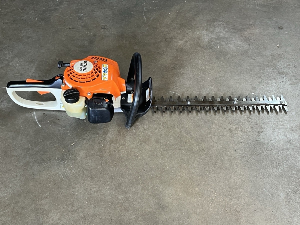 STIHL HS45 Hedge Clipper Trimmers W/ 18” Blades - Strong Running
