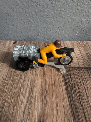 Rrrumblers Roamin Candle BLACK w/ Rider & Guide Hot Wheel 1971 Mattel Vintage G6 - Picture 5 of 6