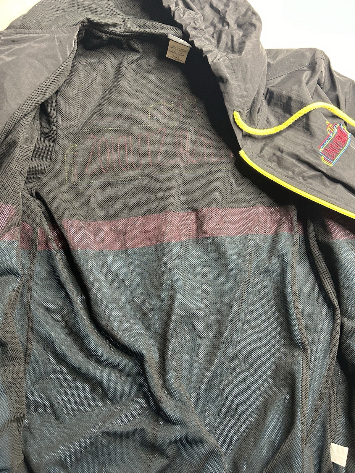 universal studios jacket size small - image 5