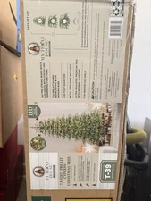 My Texas House 2025 7.5ft Cypress Pre-Lit Artificial Christmas Tree ( 500 LEDs )