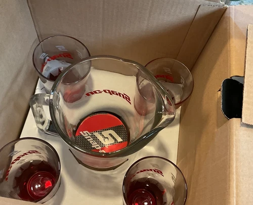 Snap-On Pitcher Gift Set New 1 Pitcher 4 Glasses and 10 Coasters Genuine New - Picture 3 of 4