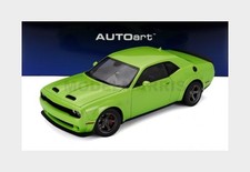 AUTOART 71769 Dodge Challenger SRT Super Stock Coupe 2023 Green 1/18