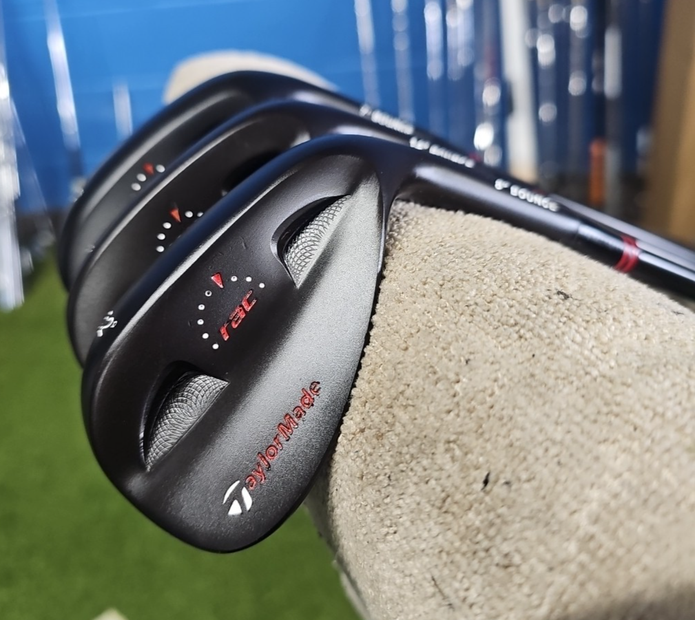 TaylorMade - テーラーメイド racウェッジ52°54°56° 3本セット TAYLORMADE RAC NITRIDE 3 WEDGE SET 52-56-60 SPINE ALIGNED