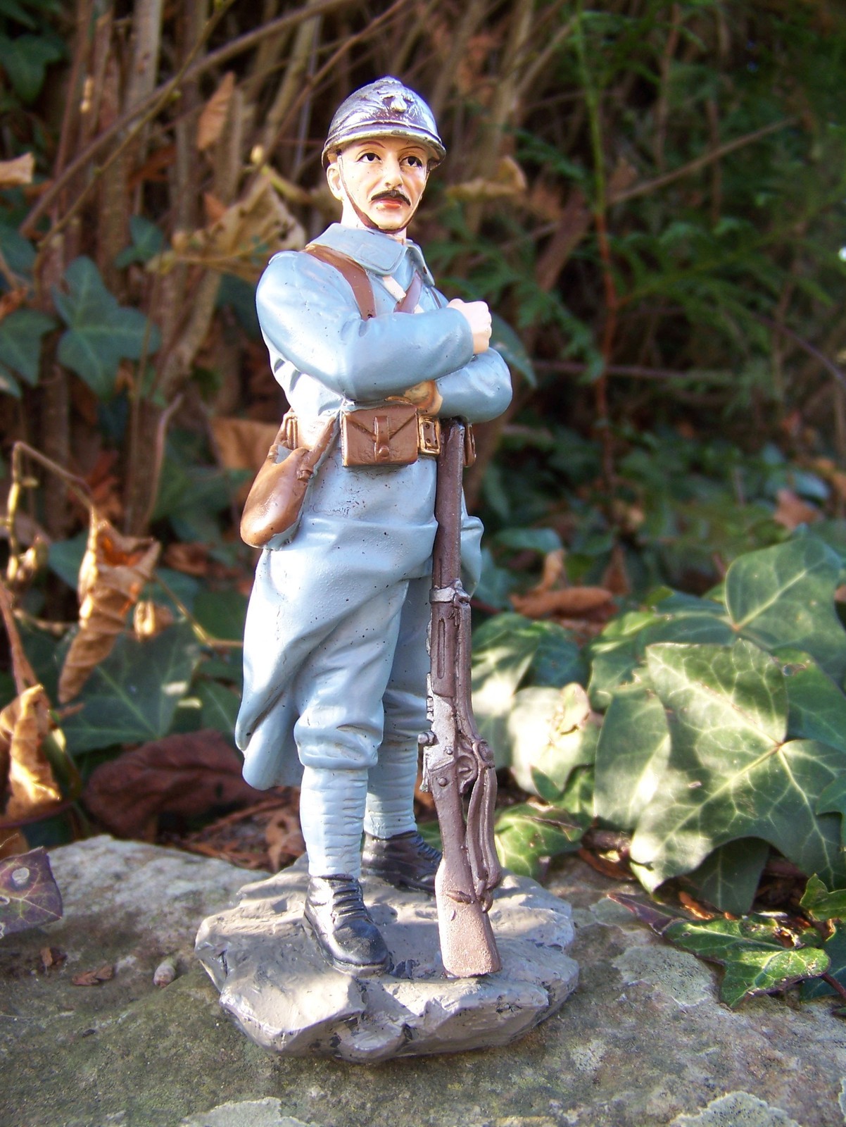 FIGURINE CL SOLDAT MUSICIEN GROSSE CAISSE LR DC HR PLOMB CREUX 50mm