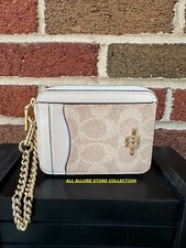 NWT Coach Zip Card Case CW883