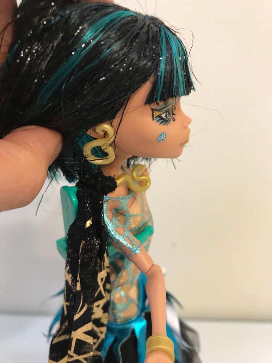 Boneca Monster High Clássica Cleo De Nile Mattel - R$ 149,99