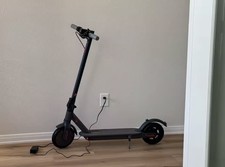 Electric Scooter, in Excellent Condition, form AOVOPRO LADPED LP60, 350W