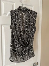 Talbots Women Sz 6 gorgeous Black White Print Sleeveless Blouse