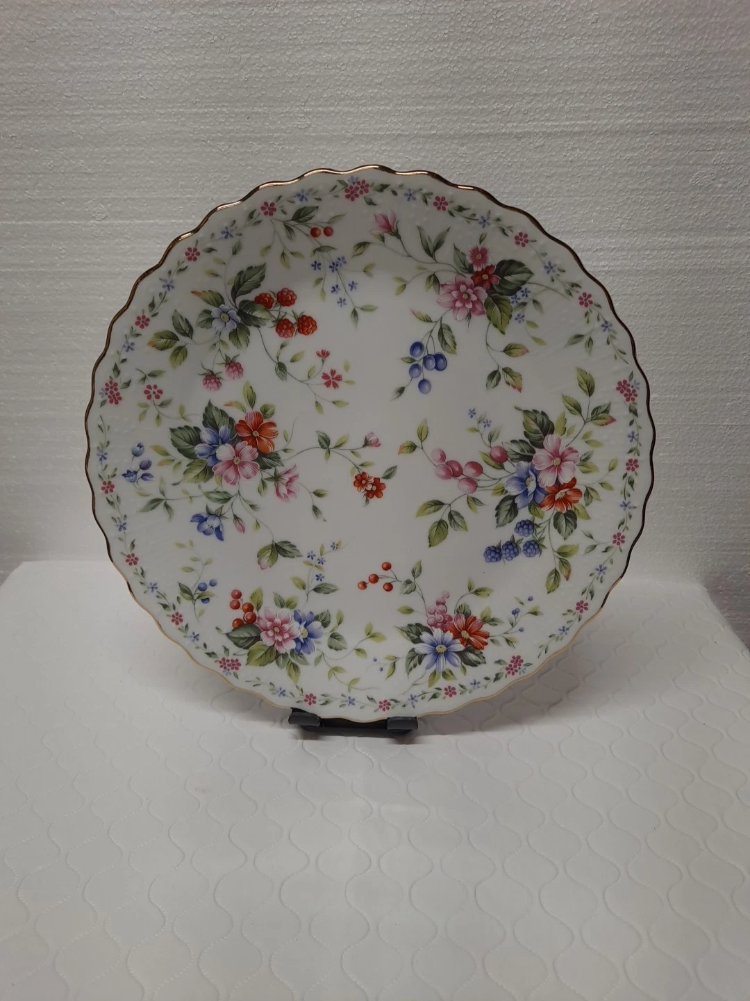 VTG “Noble Excellence” Floral Cake Pie Plate Dish 10.5 Inches. Beautiful Piece