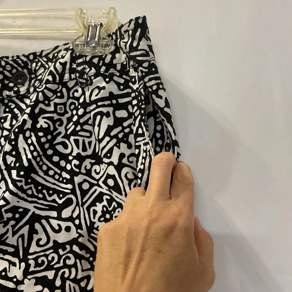 Women's Relativity Black & White 100% Cotton Shorts 12 - Image 3 of 4