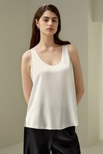 $99 NWT / LILYSILK 100% Silk Charmeuse Relaxed Silk U-Neck Tank Top, White - XS