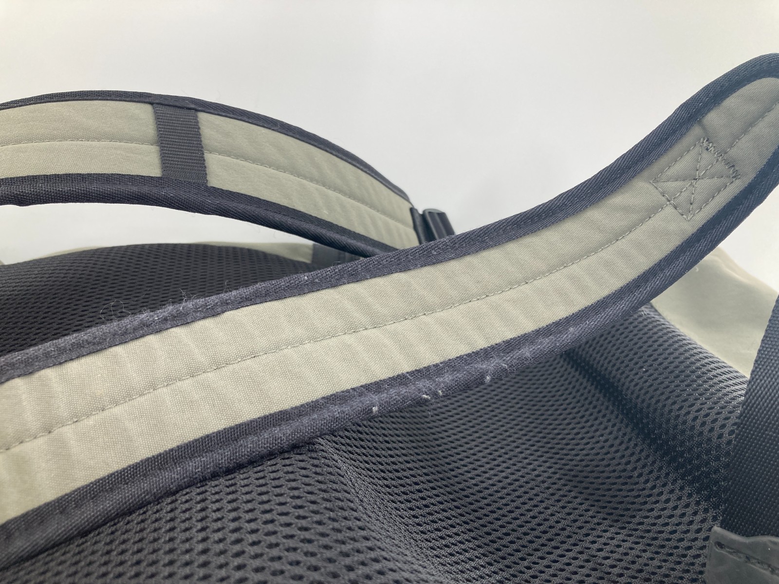 Lululemon Command the Day Backpack Drawstring Buc… - image 11