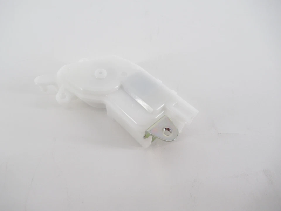 Motor actuador de bloqueo de maletero genuino OEM Nissan 90550-1HM0A 2014-2019 Versa Note Foto 4 de 4