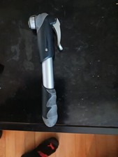 Mini bike pump presta valve