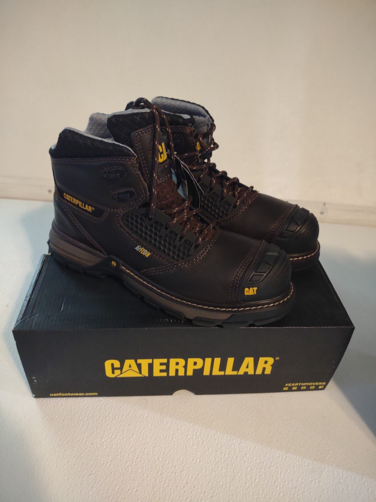 Cat Caterpillar Excavator SuperLite Comp Toe Women's Size 11 Brown P91342 image 2