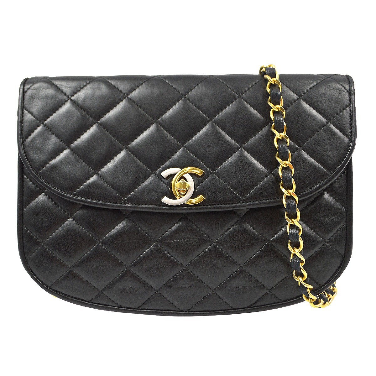 Chanel Vintage Round Flap Bag Quilted Lambskin Black Leather Shoulder Bag Bag (Pre-Owned)