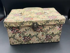 Vintage Floral Storage Sewing Box /Make Up Case