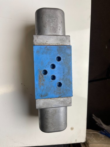 RACINE FD4-DSKS-102S-70 HYDRAULIC VALVE, 3000/4600 PSI MAX, 110/115V, 50/60HZ - Picture 5 of 8