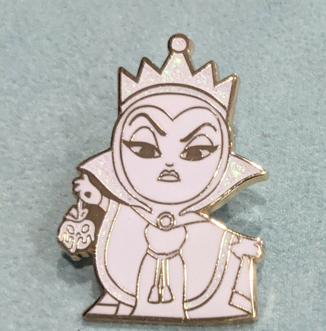 Disney Loungefly Monogram Villains Cutie Chibi Evil Queen Chaser Pin LE 150