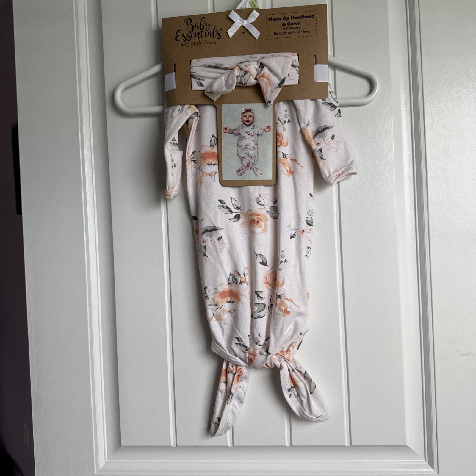 NEW NWT Baby Essentials Girls 0-3 Months Beautiful Gown And Bow Set Peach Flower