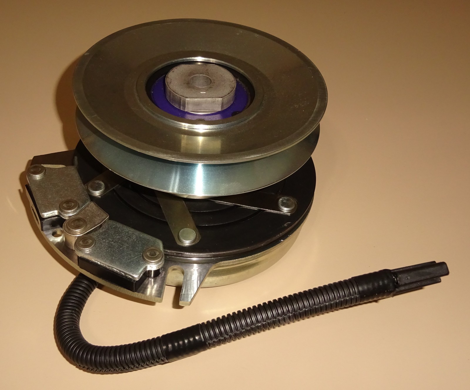 Outdoor Power Xtreme Equipment X0383 PTO Clutch NEW alternate view 3