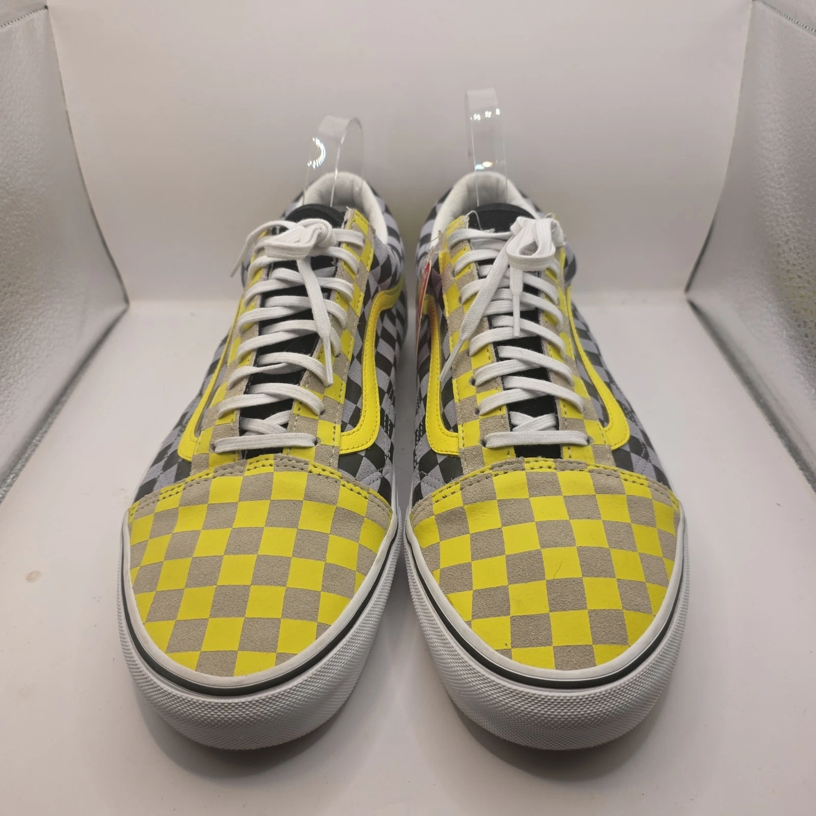 Vans Old Skool Suede Size US 13 Men's Skate Shoes