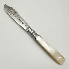 EDWARDIAN BUTTER KNIFE STERLING SILVER MOTHER OF PEARL SHEFFIELD 1910 R PRINGLE