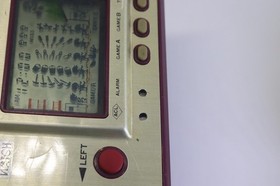 Nintendo Game & Watch Gold Series Helmet CN-07 Made in Japan 1981 Good Cond.