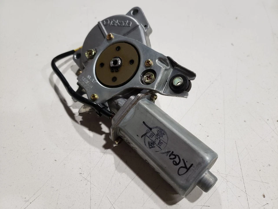 2004 Nissan 350Z - Motor superior conversível lateral esquerdo - OEM - Imagem 3 de 4