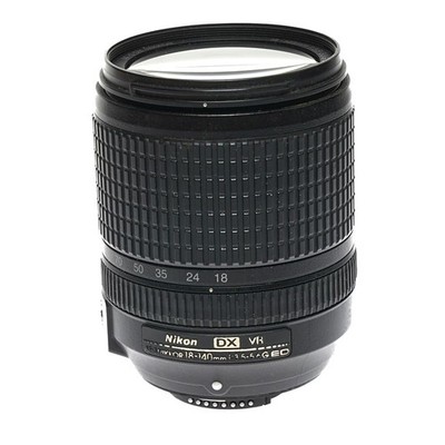 Nikon AF-S DX NIKKOR 18- 140mm F3.5-5.6G ED VR gebraucht Zustand: Akzeptabel