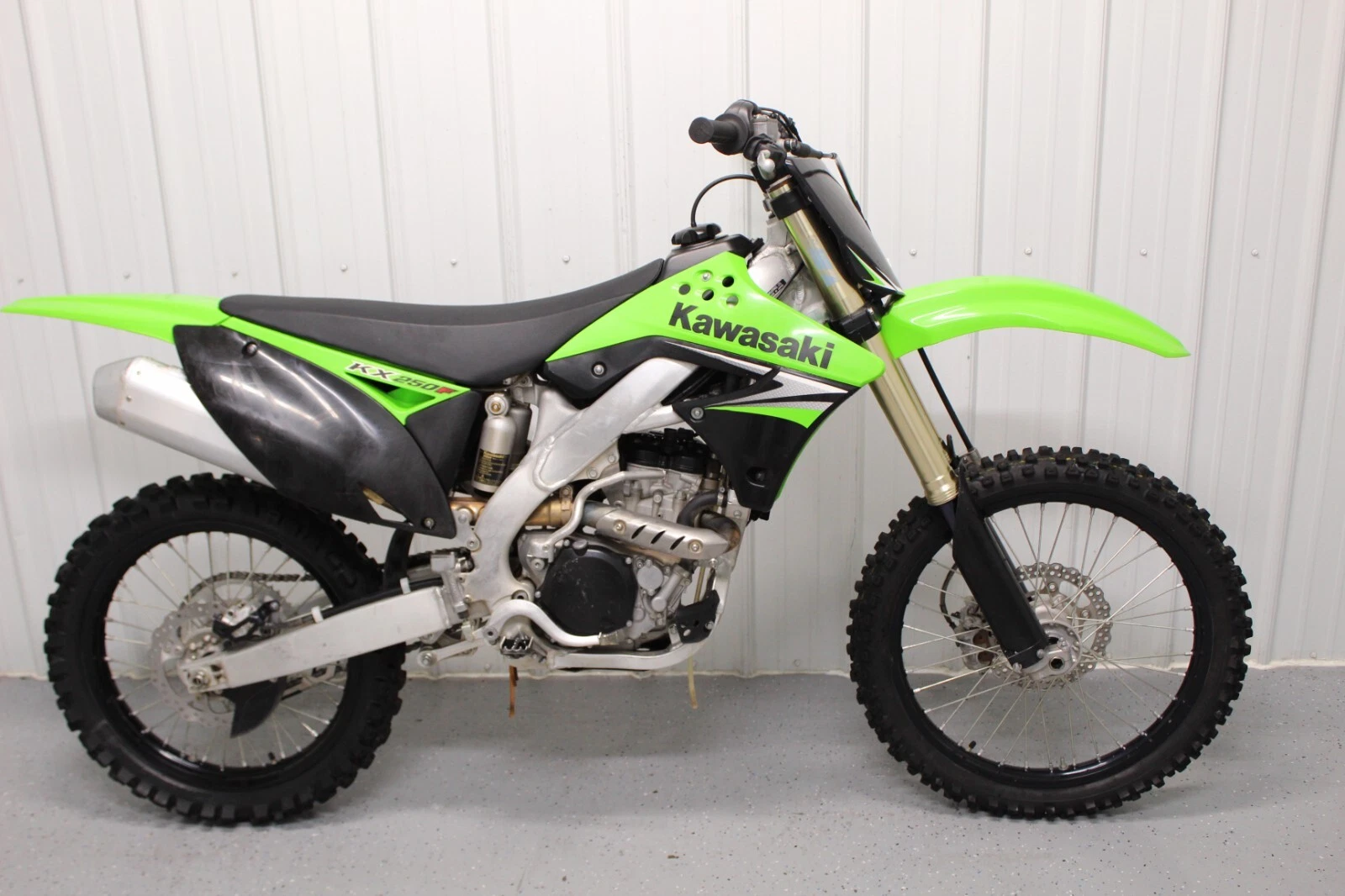 2009 Kawasaki KX250F OEM Right Radiator with Cap KX250 F KX 250 09/16