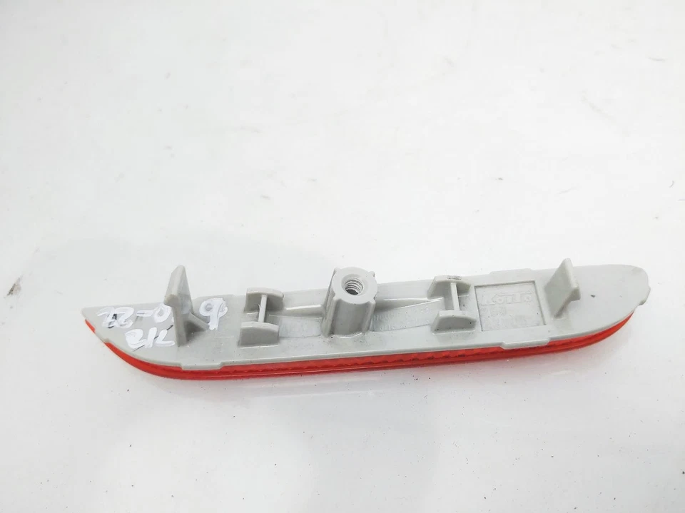 Luz de señalización reflectora para conductor trasero Nissan Rogue 2008-2016 26565-8990C Foto 4 de 4