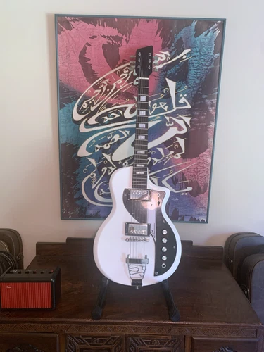 Airline Twin Tone Guitar, Supro Dual Tone Tribute