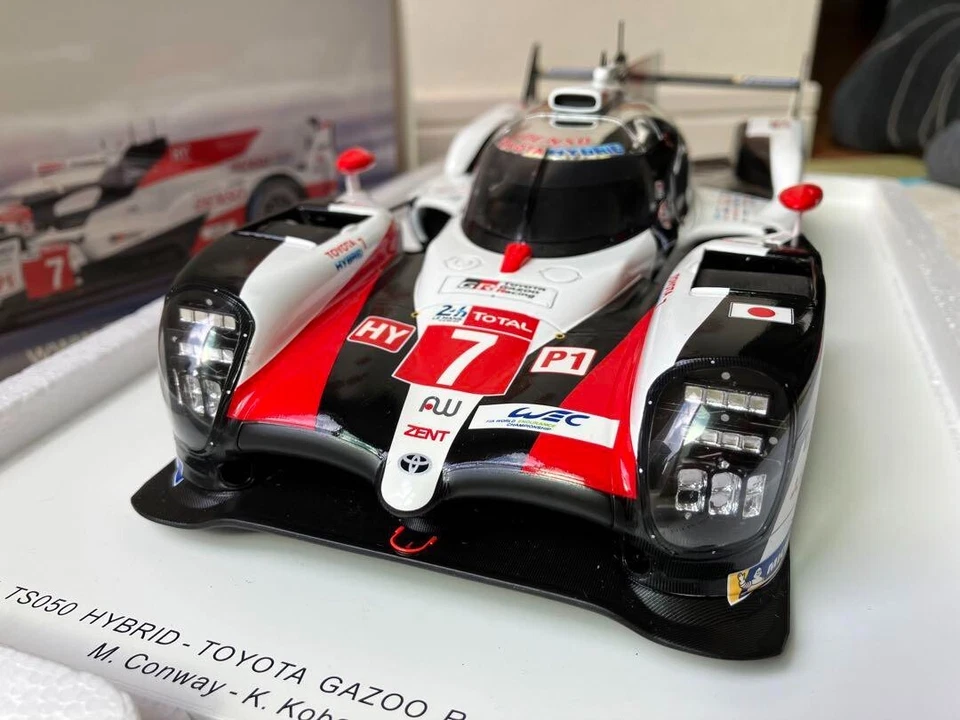 1/18 Spark Toyota TS050 Hybrid Gazoo Racing Le Mans 24H 2019 #7 w/ Box Model Car - Image 4 of 4