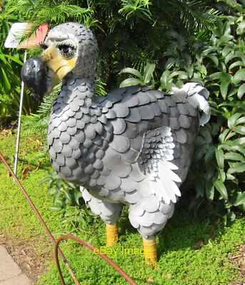Photo 12x8 Wisley - Dodo Cute sculpture at Wisley during an Alice-themed p c2021
