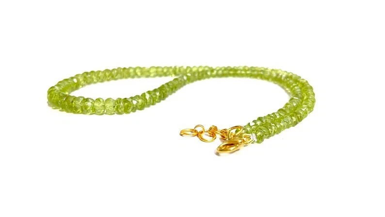 AAA++ Natural Green Peridot Faceted Rondelle 3-5MM Gemstone Beads 18" Necklace - Image 3 of 4