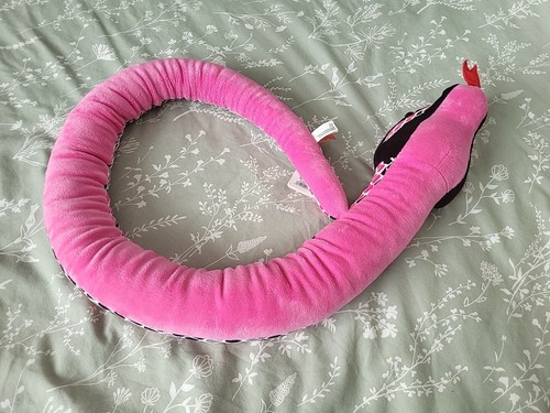 Peluche giocattolo morbido serpente rosa Wild Republic lungo circa 57 pollici - Foto 7 di 9