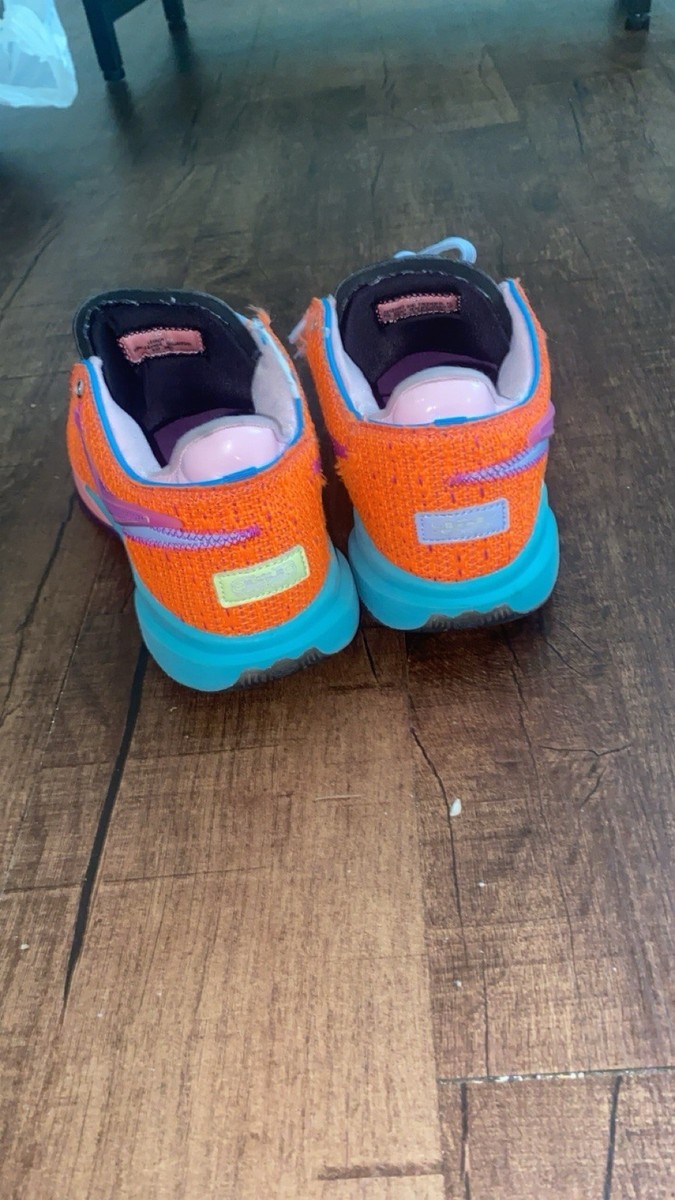 Nike LeBron 20 “Chosen 1” View 4
