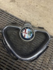 Alfa Romeo 916 GTV Spider Grille