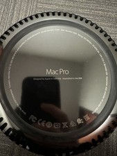 Apple Mac Pro A1481 Late 2013 Xeon 6-Core 3.5GHz 64GB RAM FirePro D500 256GB SSD