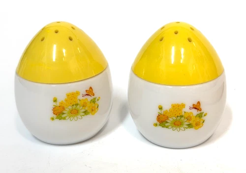 Vtg AVON  Salt & Pepper Shaker~Buttercup Floral~Yellow & White Milk Glass