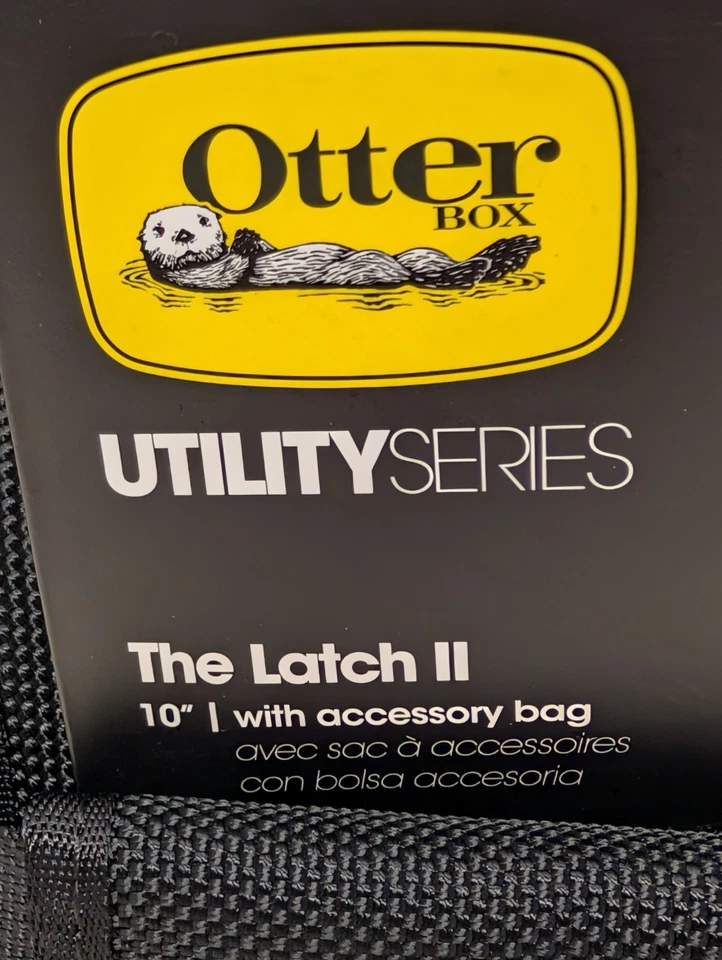 OtterBox Utility Series Latch II Case with Accessory Bag NWT - Image 3 of 4