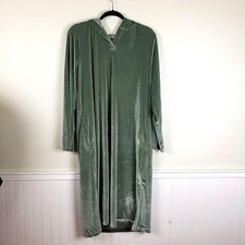 Women's World Market Green Velvet Hooded Loungewear Dress One Size