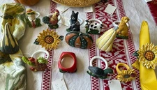 Lot of 14 Mix Napkin Rings Farmhouse Animals , Pumpkin , Sunflower , Country NEW