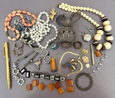 Lot Bijoux Différents Matériaux Vintage Ancien Collier Bague Boucle Oreille Vase